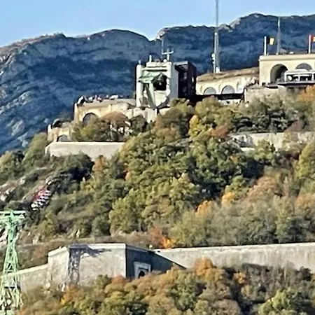 Apartment Cosy And Calm In Heart With Free And Large Parking Q-park Chavant *