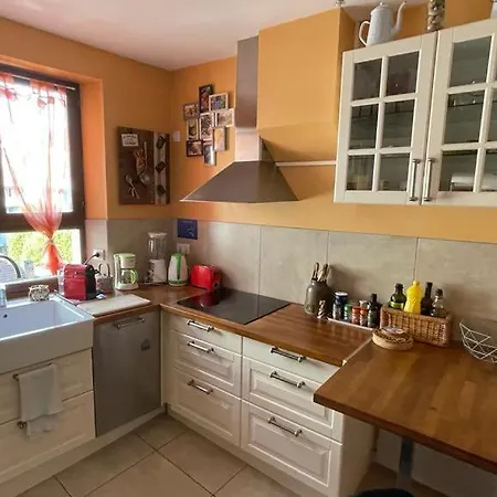 דירה Cosy And Calm In Heart, Air-conditioned, With Free And Large Parking Q-park Chavant