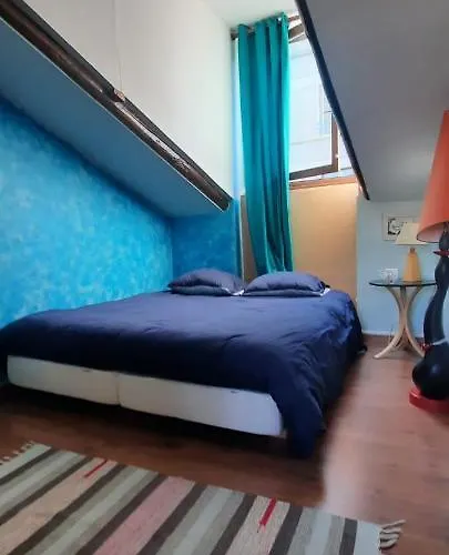 Cosy And Calm In Heart With Free And Large Parking Q-park Chavant Apartment